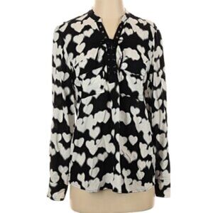Rock & Republic Size M Long sleeve blouse Black & White Hearts